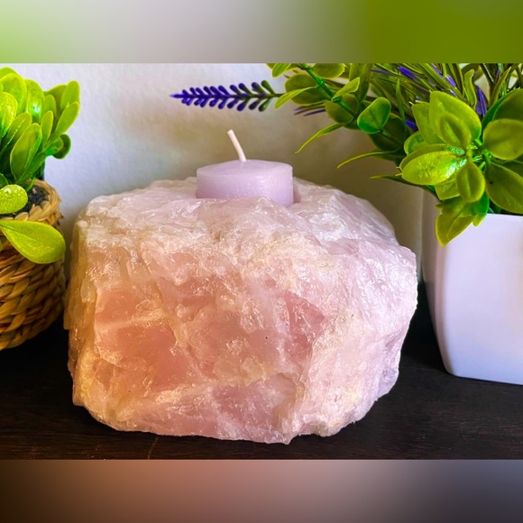 Rose Quartz Natural Stone Tea Light Candle Holder - Picture 2 of 4